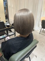 トリムバイエンヴィ(tlim by ENVY)&nbsp;ホワイトグレージュ