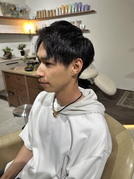 シラス(SiLasu) アップバングショート