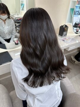 ドロシー 郡山桑野店(Dorothy) イメチェンハッシュカットフルバング似合わせレッドブラウン