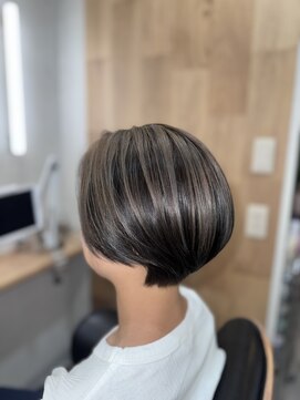 ハサミバイアトリエナガノ 千葉(8sami by atelier nagano) デザインカラー/レイヤーカット/ウエットヘア/オリーブベージュ