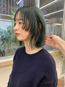 パークレーン アイス イヴェン(park lane ICI yeven) モスグリーン　姫カット　ぱつっと　/akari