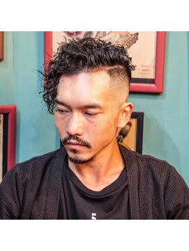 リットインダハウス(LIT INDA HOUSE) ウェーブパーマ