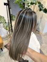 メリー オオサカ(Merly Osaka)&nbsp;海外グレージュバレイヤージュ