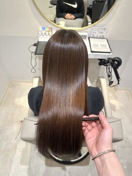 エレノア 四条烏丸店(Eleanor) 四条烏丸ロング〇山地