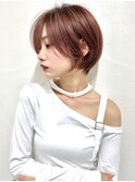 大人可愛いくびれ美人ショートヘア