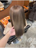 ケアブリーチミルクティーベージュカラーレイヤーカット韓国ヘア