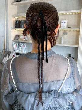 セプト 天神大名(SEPT.) ヘアアレンジ 結婚式 お呼ばれへア ヘアセット 三つ編み 美髪