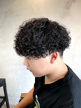 メンズサロン ガウディ 三宮店(men's salon Gaudi) 波巻きスパイラルパーマ×メンズ刈り上げツーブロックマッシュ