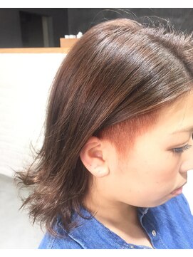 レナンダ (Reanda) インナーカラー×外ハネ