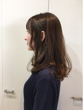 ルフレ ヘア ライフ(reflet hair life) エアリーなふんわり感のあるレイヤースタイル