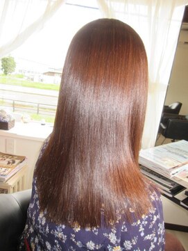 コア フィール ア デイ(COIFFURE A DAY) 【M3D見附今町】スイングストレート