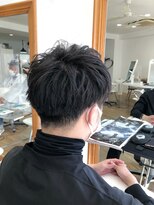 ヘッズ 本八幡店(HEADS)&nbsp;MEN'S HAIR  センターパート　ツイストスパイラル　コンマヘア