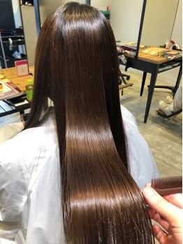 シーヘアー(SiI hair)の写真/髪質改善トリートメント&ノンジアミンカラートリートメント取り扱い◎お客様1人ひとりの髪のお悩みを改善♪