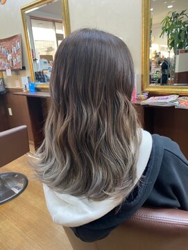 キュアスペース(CURE SPACE) グラデーションカラー