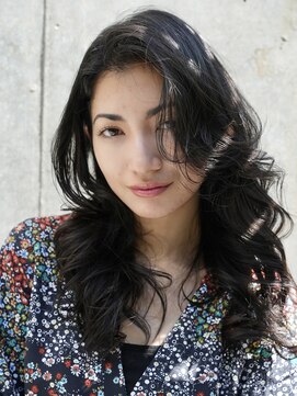 ピークアブー 原宿ハラカド(PEEK-A-BOO) ロングレイヤー/ハイレイヤー/レイヤーカット/顔まわりレイヤー