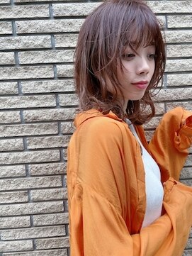 トイロ 中目黒(Toiro) くびれミディアムの裾パーマ【大毛亮佑】