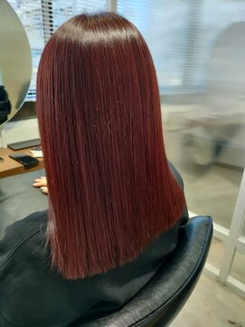 トッカ 浅草店(tocca) ワインレッドカラーロブスタイル