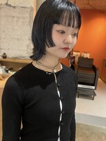 ユニ(uni)&nbsp;レイヤーカット/ウルフカット/ブルーブラック/20代/30代/40代