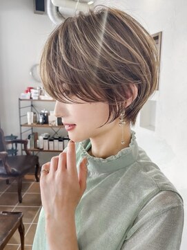 ハルキミナト ジャパン トウキョウ(HARUKI MINATO japan TOKYO) 20代30代40代50代/丸みショート/クビレ/前髪あり/表参道