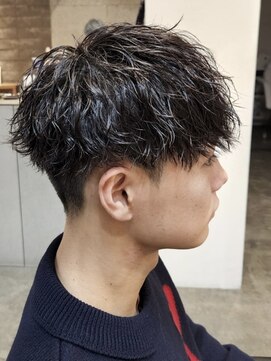 ニアウ 伊勢崎連取店(Niau) 緩めツイストスパイラルパーマツイストパーマ波巻きスパイラル