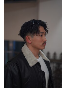 グランクラブ(GRANCLUB) カット　パーマ　フェード　シェービング　ヘッドスパ