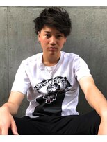 ロット 横浜(lot)&nbsp;黒髪ツーブロック/パーマ/メンズカット[横浜駅]