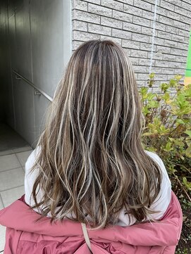 キーロ センター南(kiiro) 明るめハイライト