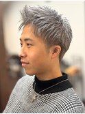 シルバー銀ブリーチ個性的白髪染め大学生ホワイトブリーチ