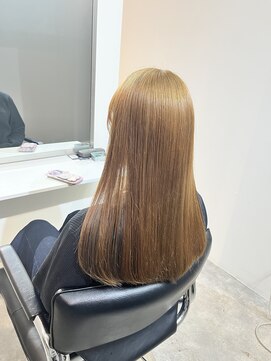 スーリール シュシュ(sourire chouchou) イルミナケアダブルカラー