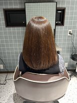 ワンバイアンジ(ONE by Angie) 艶と透明感を叶えるカラー１４シルバーアッシュ