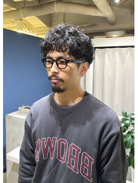 ナード感◎無造作オン眉メンズパーマ　iro+soiオオミダ！