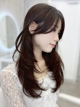 リアンバイアリュール(Lian by Allure) レイヤーハッシュカットバタフライカット髪質改善顔周り前髪ボブ