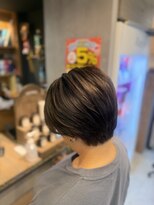 アトリエナガノツー 千葉富士見店(atelier nagano 2) ショートエイヤー×白髪ぼかしハイライト【千葉/千葉中央】