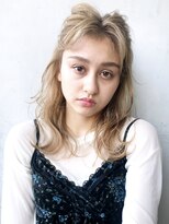 アイティー バイ アルバム 浦和店(IT by ALBUM) ピンアレンジ_オリーブカラーハイライトカラー_67405