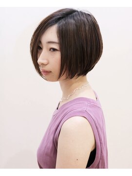 ハチジュウイチプラスワン 神楽坂(81+1) クールショートボブ