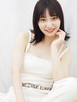 ヴィータ 田町(vi ta) 切りっぱなしボブ 外ハネボブカット アッシュブラック