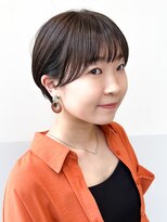 大人可愛い/20代30代40代/黒髪/前下がりショート/丸みショート