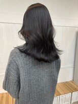 ネウィサリュー 立川(newi saLyu)&nbsp;丸型卵形韓国顔まわりくびれミディアム美髪ピンクブラウン立川