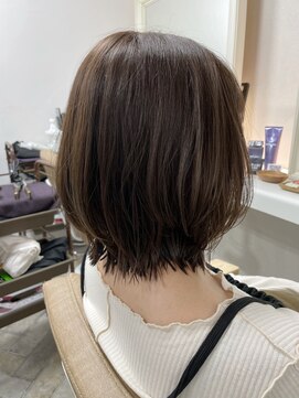 パルファン ヘアアンドスパ(PARFUM HAIR&SPA) くびれボブ