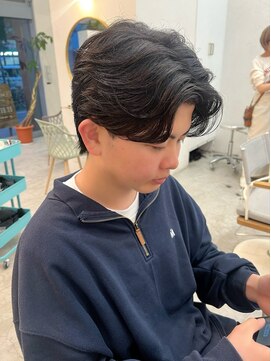 ロミー 本厚木(ROMMY.) マッシュパーマ/ハイトーンカラー/前髪パーマ