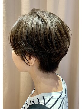 アンチェ(Anche) ショートヘア