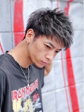 リップス レイ ギンザ(LIPPS Ray GINZA) シルバースラッシュバング