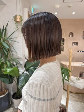 ユッカ 梅田(YUCCA) 【 YUCCA 】大人可愛い20代30代40代 ボブ/切りっぱなし