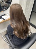シアーベージュ