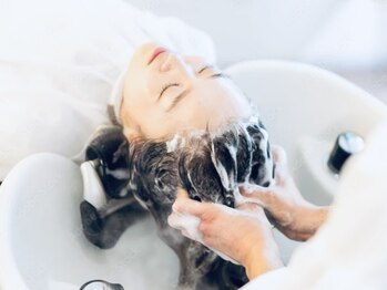 ユノ(yuno...)の写真/*極上のスパ体験*頭周りの疲労を軽減◎話題の頭浸浴で、自律神経を整えリフレッシュ＆リラックス♪