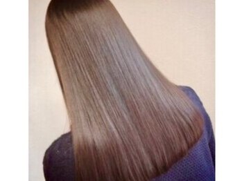 ジャンクスの写真/丁寧な施術と確かなヘア技術で、理想のスタイルに導きます♪気になるクセやうねり等のお悩みご相談下さい。