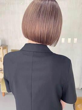 カイコヘアーアンドアートスタジオ(kaiko hair&art studio) ボブ/ケアブリーチ/ミルクティー/ピンクベージュ/髪質改善/前髪