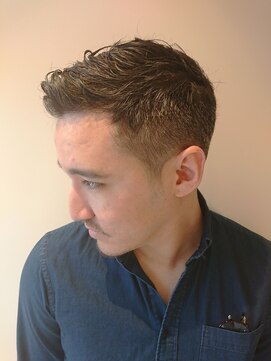 ロンド ブランシュ 錦糸町北口(Lond blanche) ビジネスワイルドアップバングショート