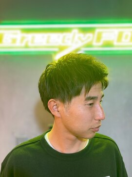 グリーディーフォックス 代々木(Greedy FOX) 韓国マッシュ/センタ-パ-ト/ツイストスパイラル/スキンフェード