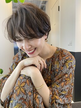 ワン バイ ジエクト(One by The Ect) ショートヘア×ニュアンスパーマ20歳、30歳、40さあ